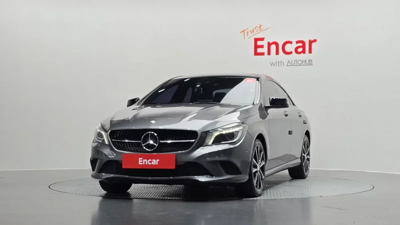 Mercedes-Benz CLA-Class