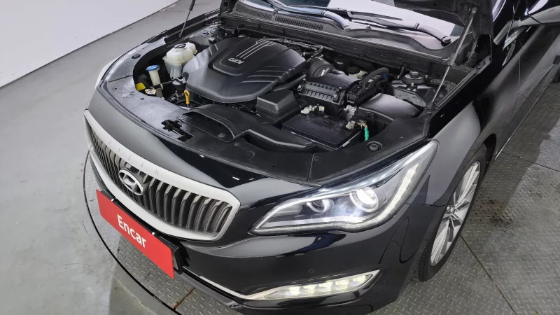 Hyundai Aslan