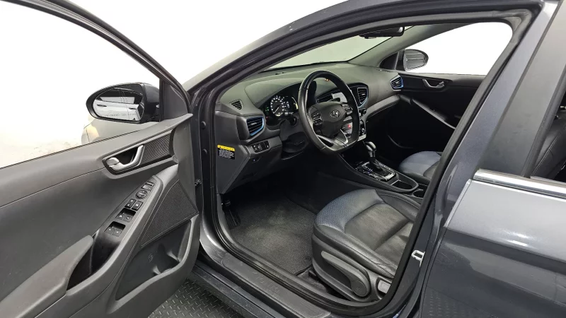 Hyundai Ioniq