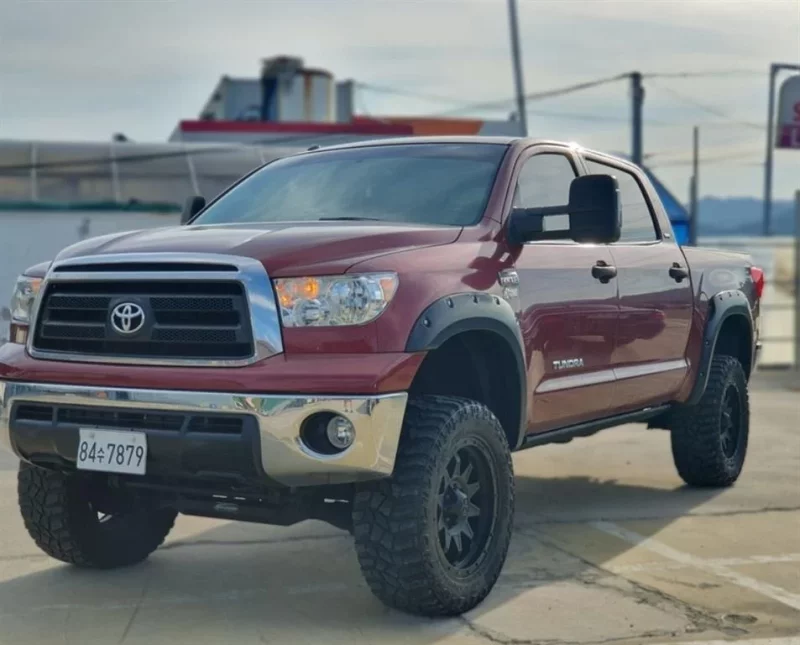 Toyota TUNDRA