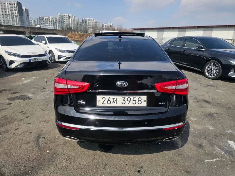 Kia K7