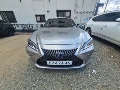 Lexus ES300h