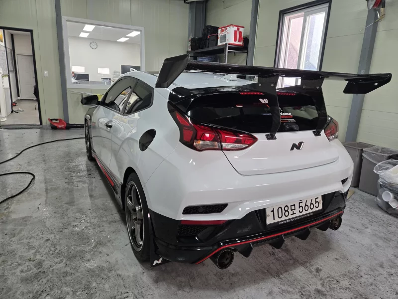 Hyundai Veloster