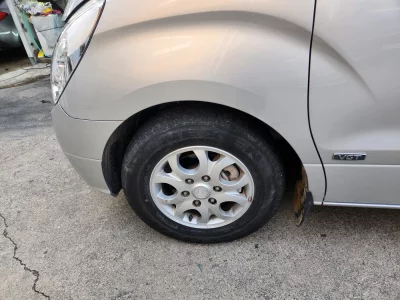 Hyundai Starex