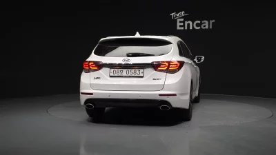 Hyundai I40