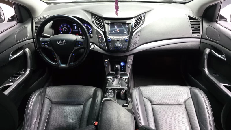 Hyundai I40