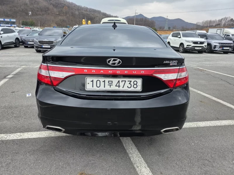 Hyundai Grandeur