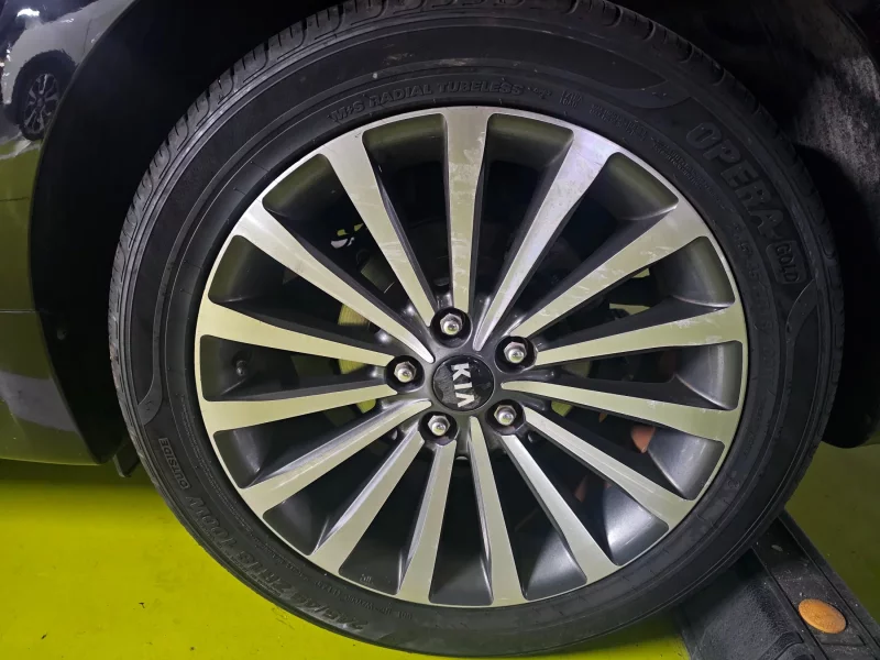 Kia K7
