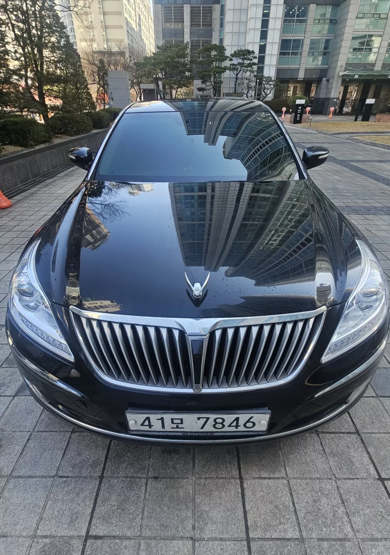 Hyundai Equus