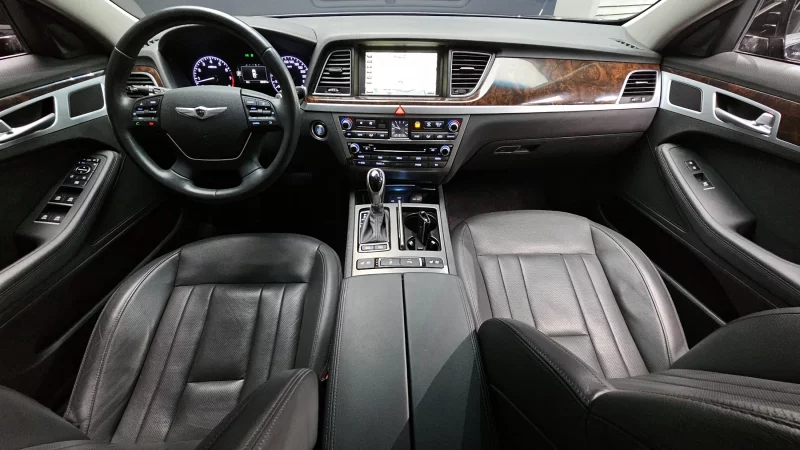 Hyundai Genesis