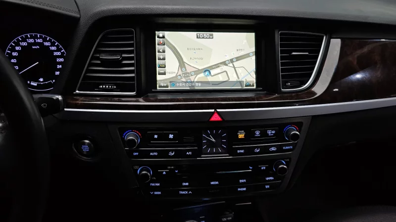 Hyundai Genesis