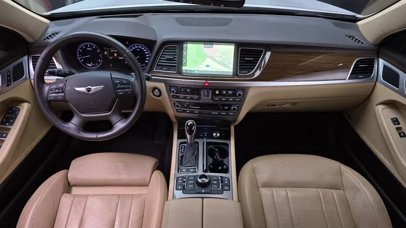 Hyundai Genesis
