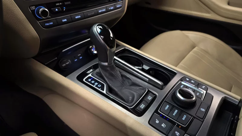 Hyundai Genesis