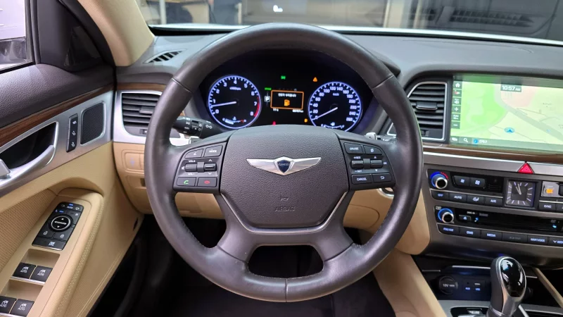 Hyundai Genesis