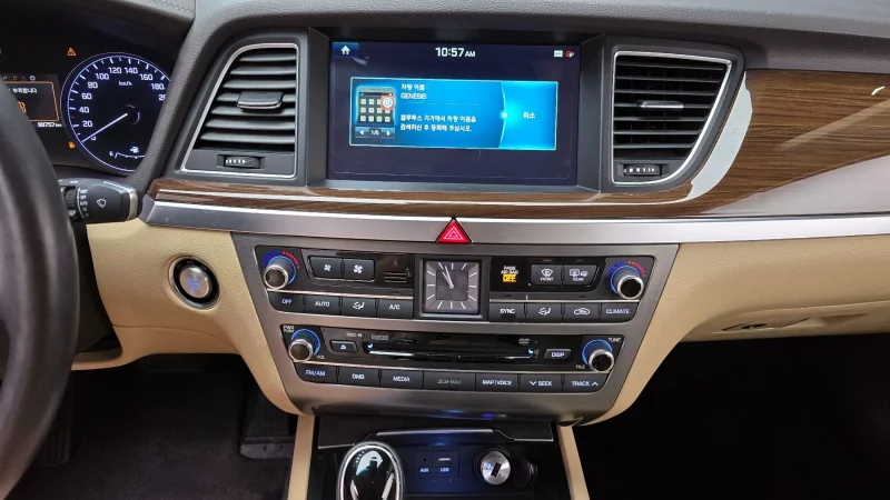 Hyundai Genesis