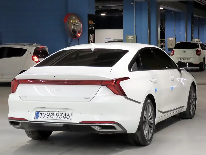 Kia K8