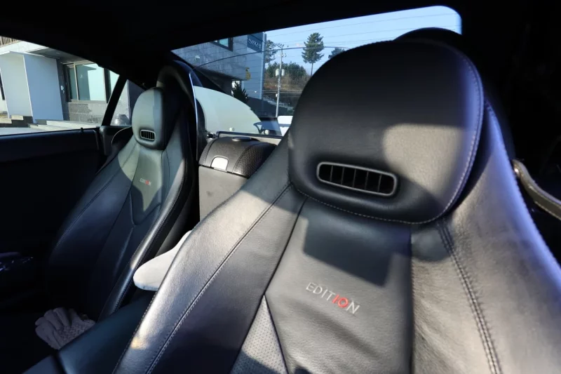 Mercedes-Benz SLK-Class