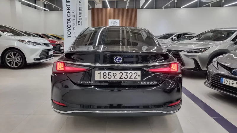 Lexus ES300h