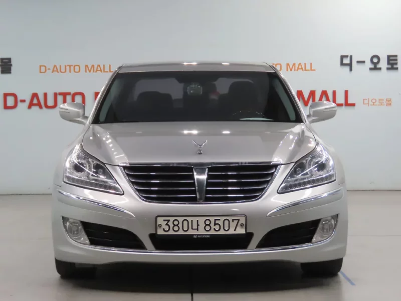 Hyundai Equus