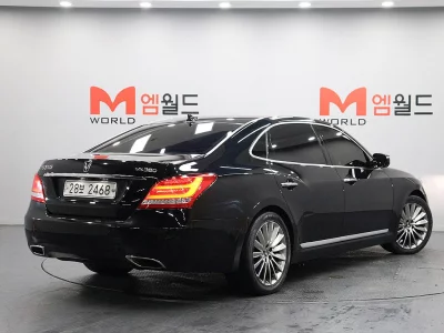 Hyundai Equus