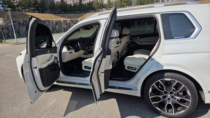 BMW X7