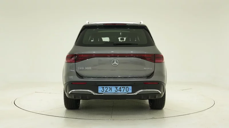 Mercedes-Benz EQB