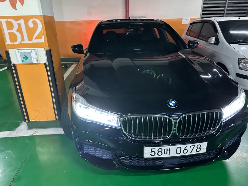 BMW 7-Series