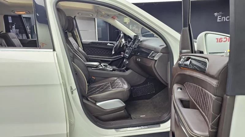 Mercedes-Benz GLS-Class