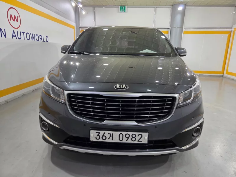 Kia Carnival