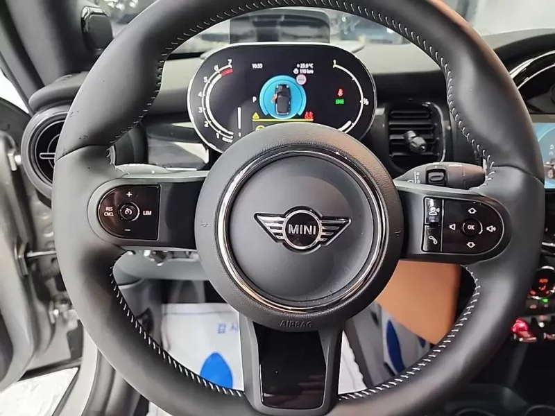 MINI Cooper Convertible