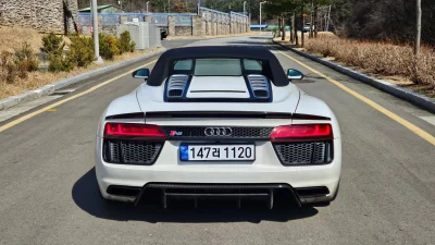 Audi R8
