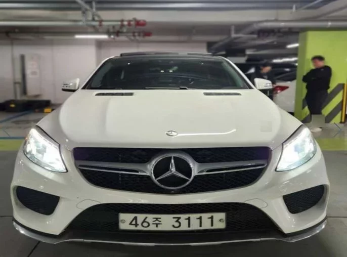 Mercedes-Benz GLE-Class