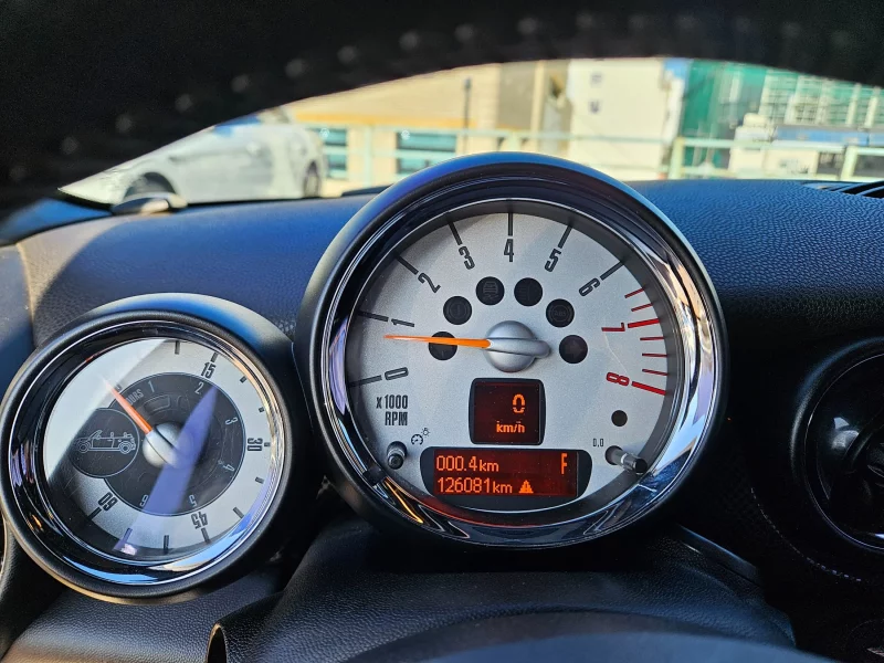 MINI Cooper Convertible