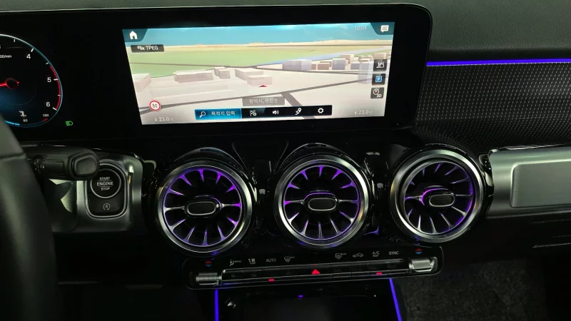 Mercedes-Benz GLB-Class