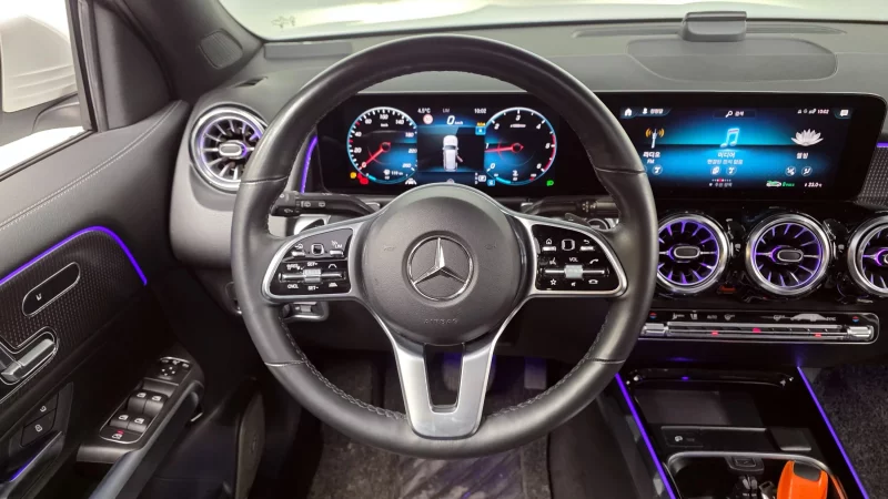 Mercedes-Benz GLB-Class