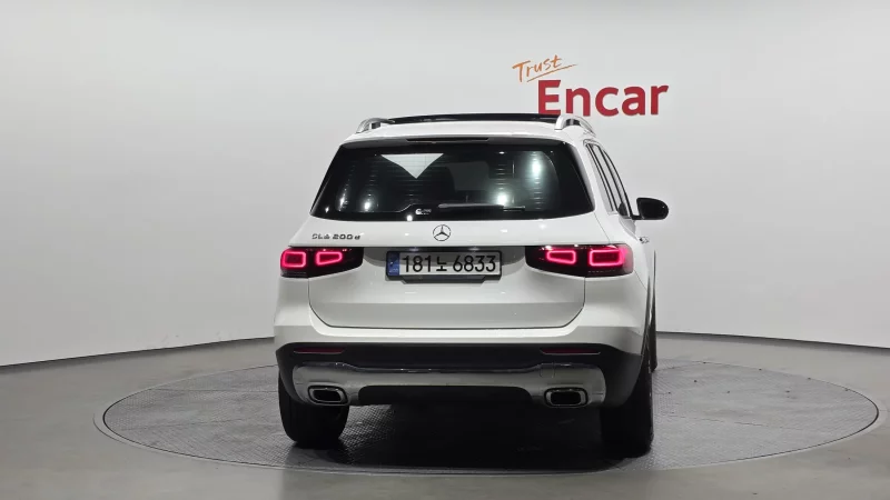 Mercedes-Benz GLB-Class