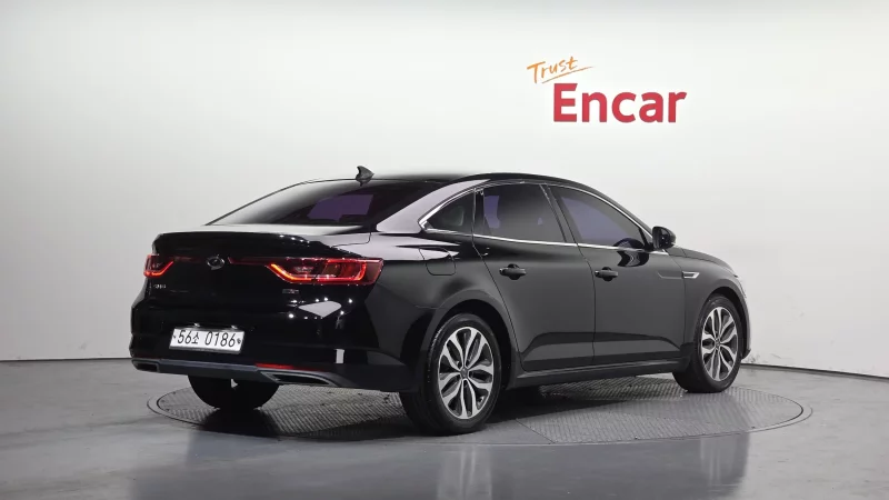 Renault Samsung SM6