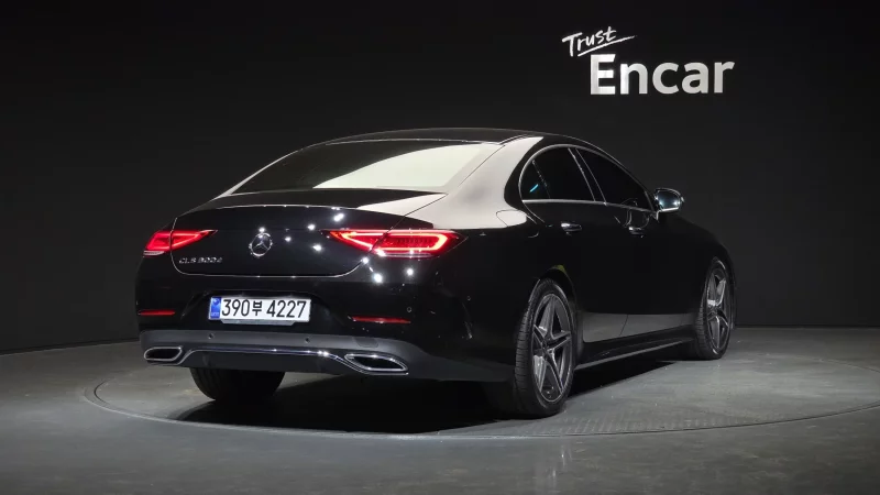 Mercedes-Benz CLS-Class