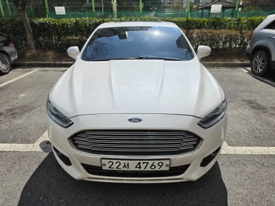 Ford FUSION