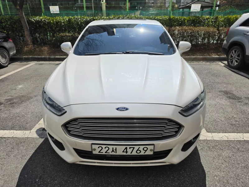 Ford FUSION