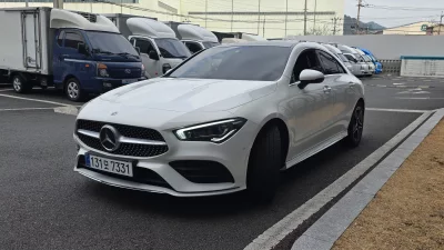 Mercedes-Benz CLA-Class