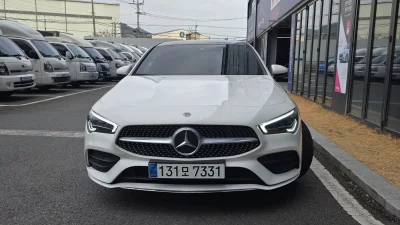 Mercedes-Benz CLA-Class