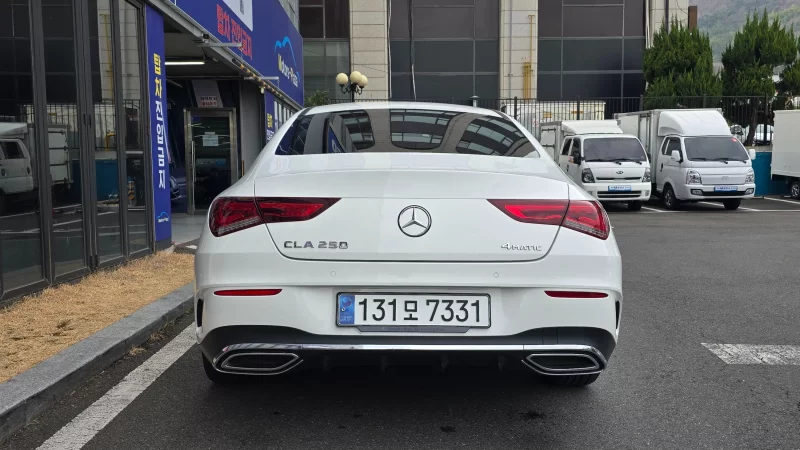 Mercedes-Benz CLA-Class