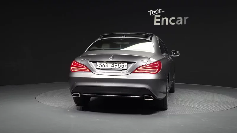 Mercedes-Benz CLA-Class
