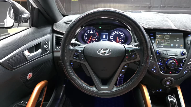 Hyundai Veloster