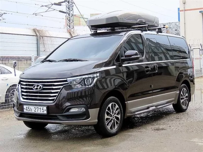 Hyundai Starex