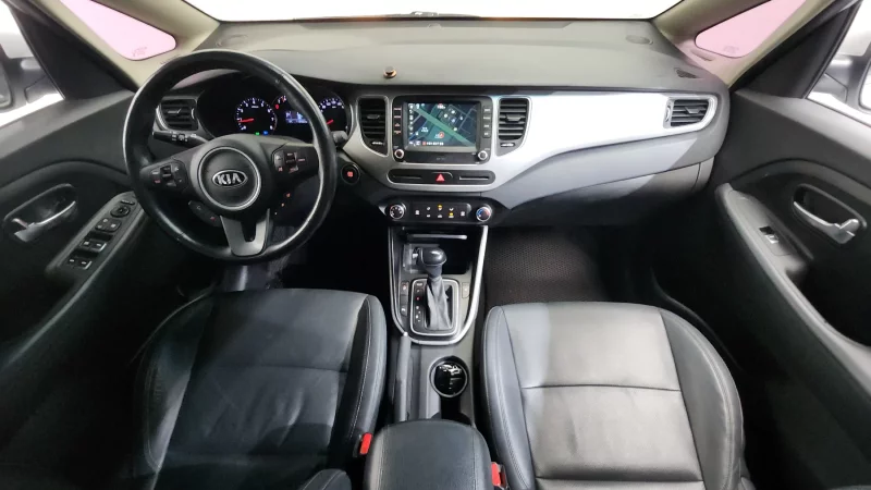 Kia Carens