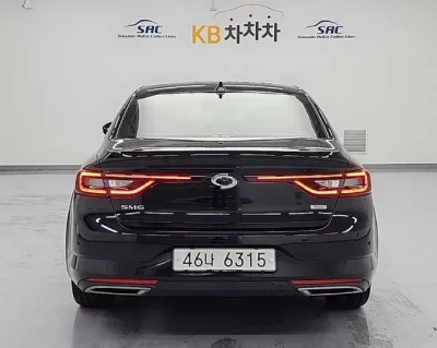 Renault SM6