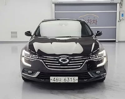 Renault SM6