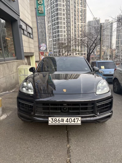 Porsche CAYENNE